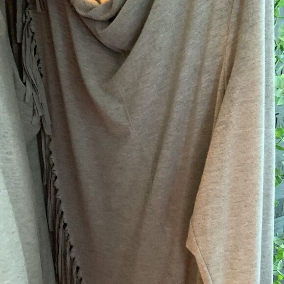Serena Williams Size 3X Signature Statement fringed sweater wrap gray - Picture 8 of 11